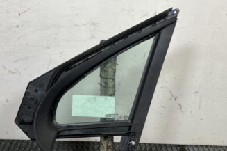 Custode avant droit (porte) PEUGEOT 208 1