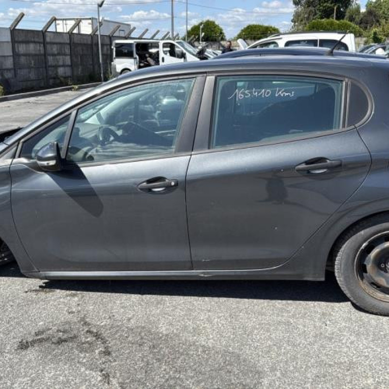 Custode avant droit (porte) PEUGEOT 208 1 Photo n°11