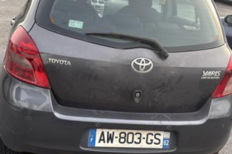 Eclairage de plaque TOYOTA YARIS 2