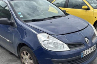 Reservoir essence RENAULT CLIO 3