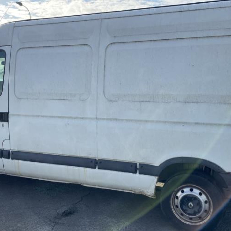 Compresseur clim RENAULT MASTER 2 Photo n°6