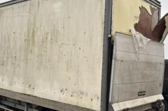 Compresseur clim RENAULT MASTER 2