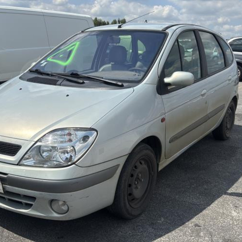 Compresseur clim RENAULT SCENIC 1 Photo n°12