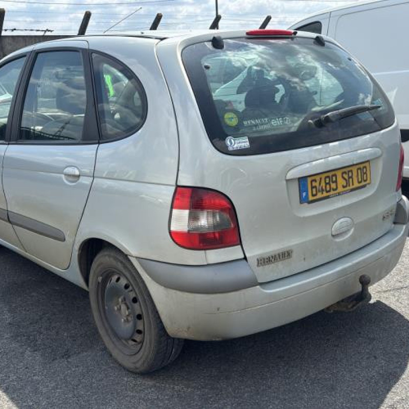 Compresseur clim RENAULT SCENIC 1 Photo n°15