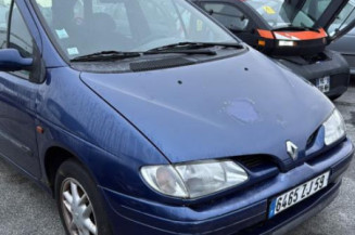 Compresseur clim RENAULT SCENIC 1