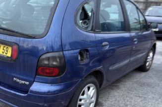 Compresseur clim RENAULT SCENIC 1