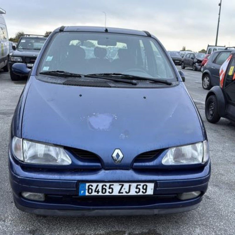 Compresseur clim RENAULT SCENIC 1 Photo n°8