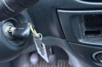 Compresseur clim RENAULT SCENIC 1