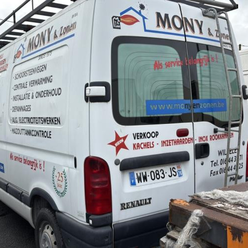 Compresseur clim RENAULT MASTER 2 Photo n°4