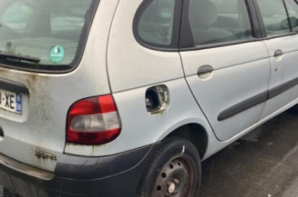 Compresseur clim RENAULT SCENIC 1