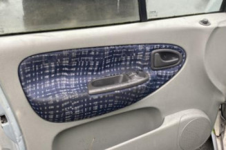 Compresseur clim RENAULT SCENIC 1