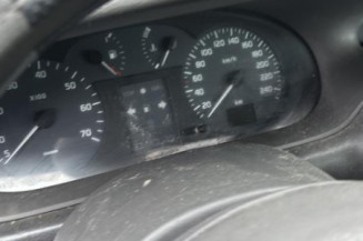 Compresseur clim RENAULT SCENIC 1