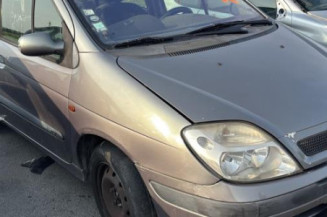 Compresseur clim RENAULT SCENIC 1