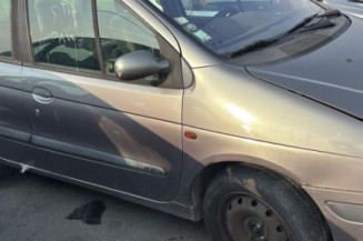 Compresseur clim RENAULT SCENIC 1