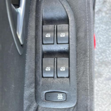 Pompe de direction RENAULT VEL SATIS Photo n°1