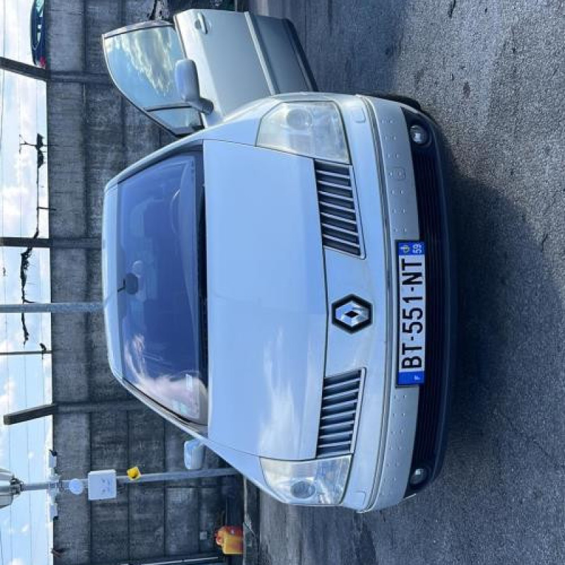 Pompe de direction RENAULT VEL SATIS Photo n°2