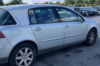 Pompe de direction RENAULT VEL SATIS