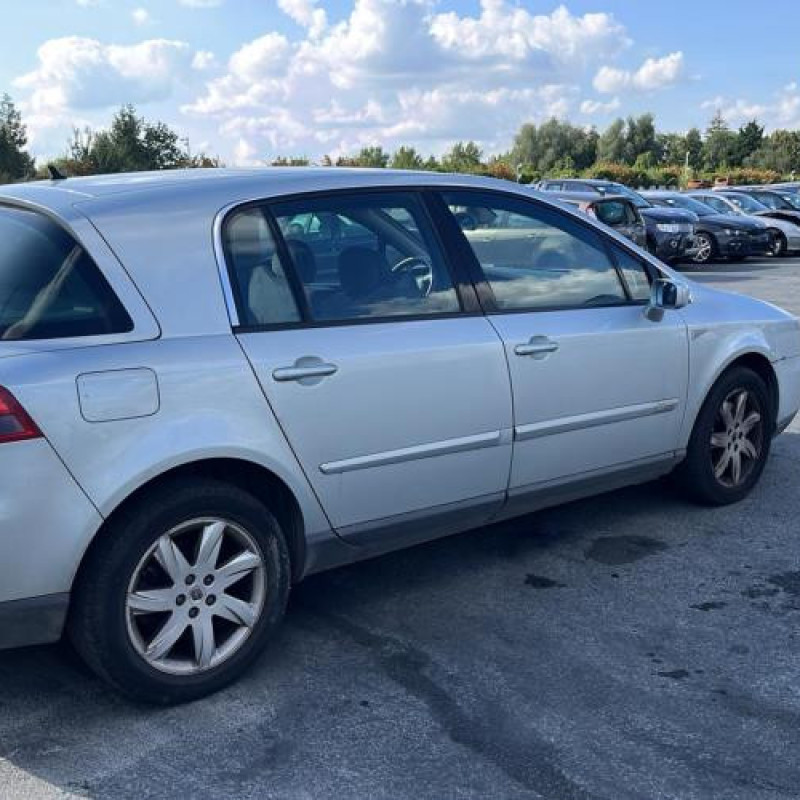 Pompe de direction RENAULT VEL SATIS Photo n°5