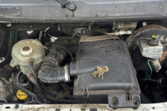 Compresseur clim RENAULT MASTER 2