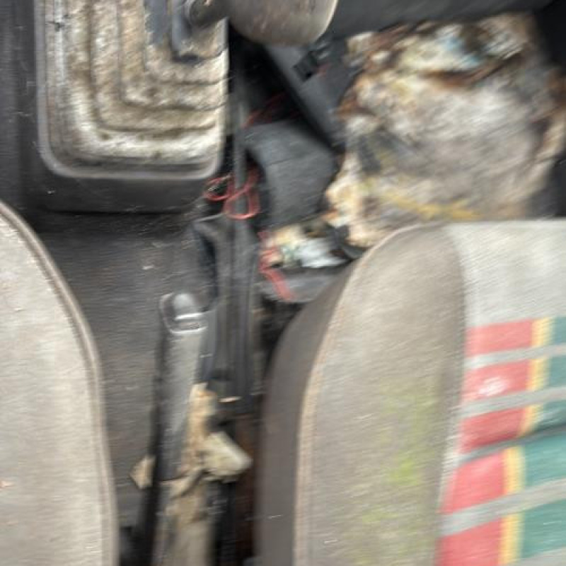 Antenne RENAULT EXPRESS Photo n°16