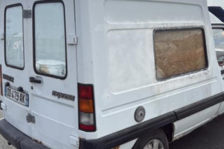 Renfort pare choc avant (traverse) RENAULT EXPRESS