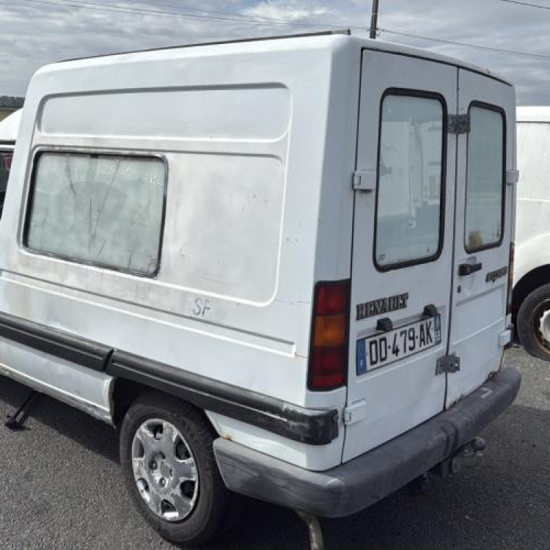 Cric RENAULT EXPRESS Photo n°4