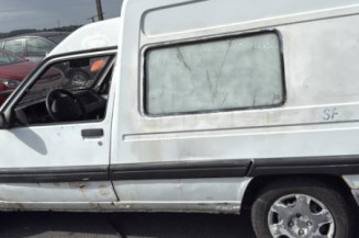 Etrier avant droit (freinage) RENAULT EXPRESS