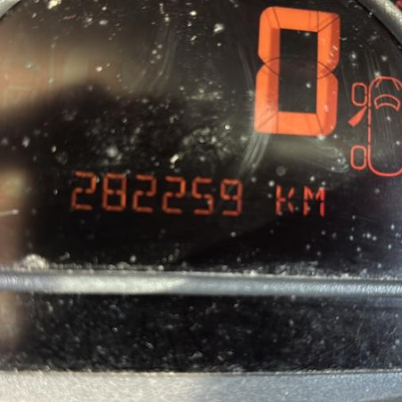 Reservoir essence RENAULT MODUS Photo n°1