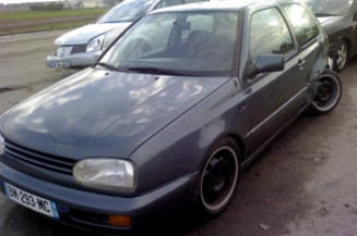 Capot VOLKSWAGEN GOLF 3 Photo n°1