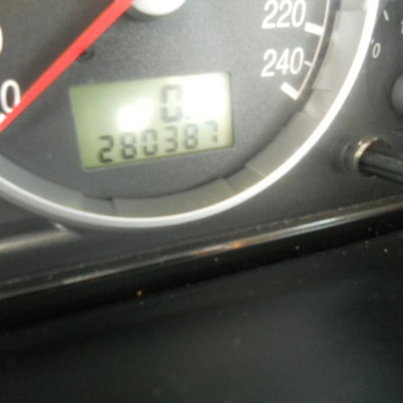 Capot FORD MONDEO 2 Photo n°9