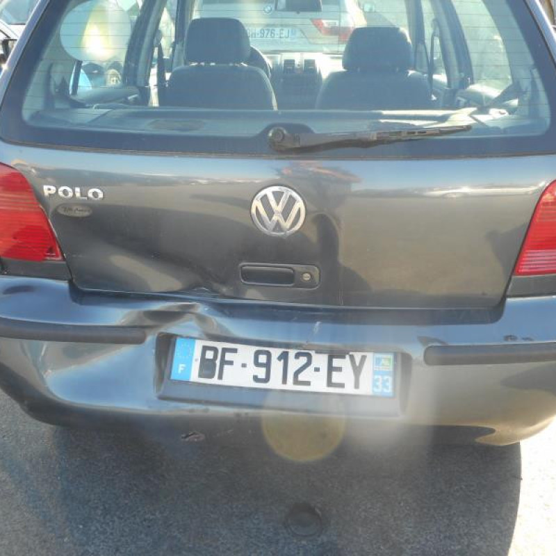 Capot VOLKSWAGEN POLO 3 Photo n°5