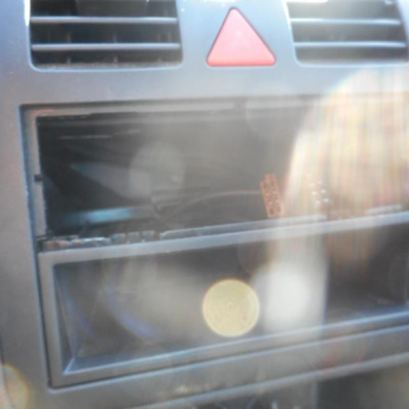 Capot VOLKSWAGEN POLO 3 Photo n°9