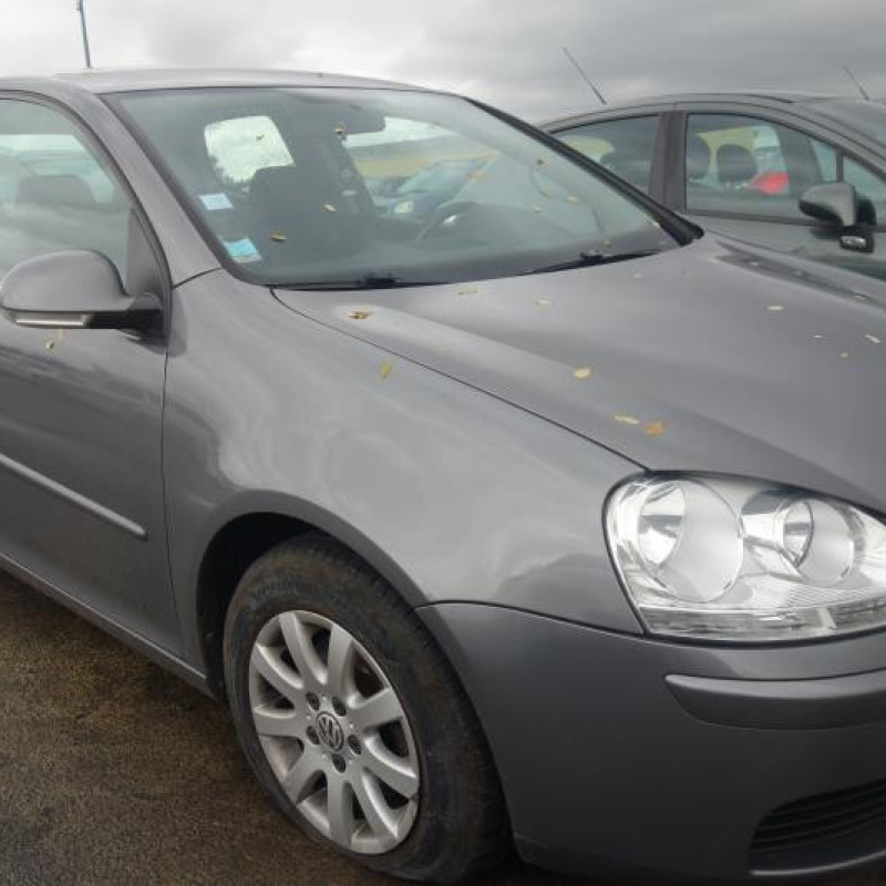 Capot VOLKSWAGEN GOLF 5 Photo n°3