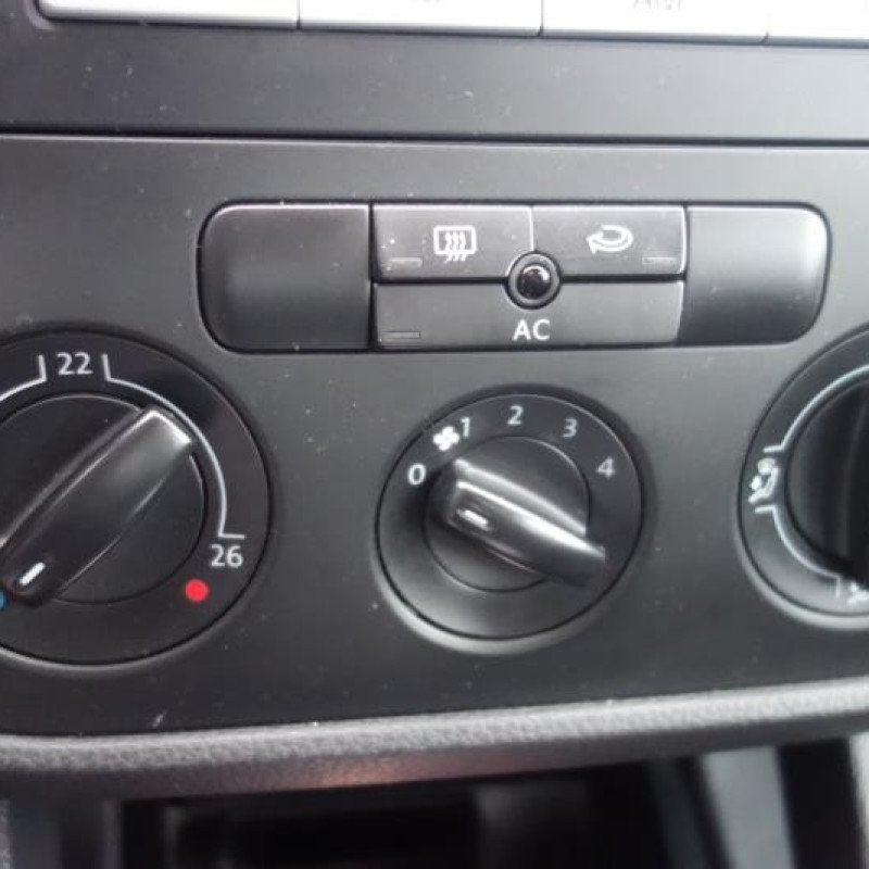 Capot VOLKSWAGEN GOLF 5 Photo n°7