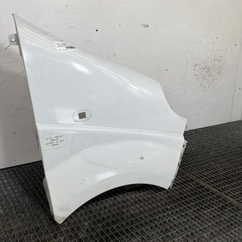 Aile avant droit OPEL VIVARO 1 Photo n°3