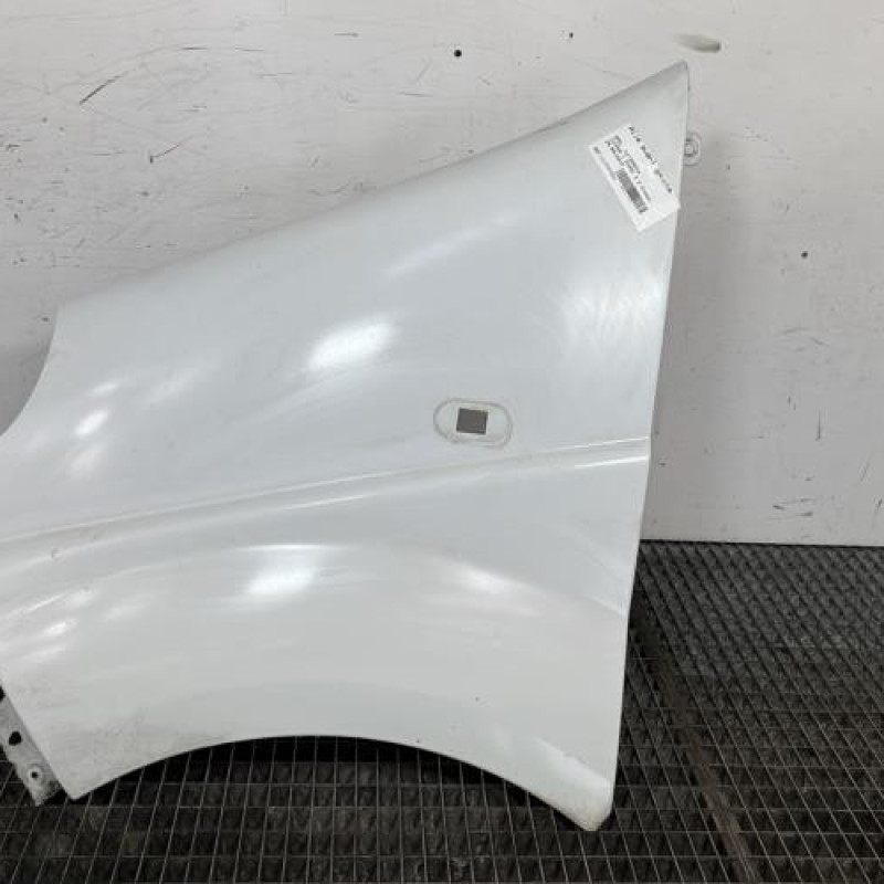 Aile avant gauche OPEL VIVARO 1 Photo n°1