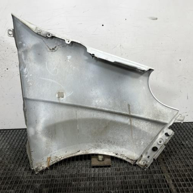 Aile avant gauche OPEL VIVARO 1 Photo n°4