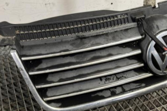 Calandre VOLKSWAGEN PASSAT 4