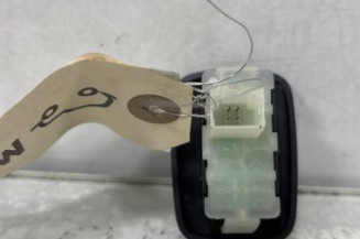 Interrupteur de leve vitre arriere droit PEUGEOT 508 1 SW