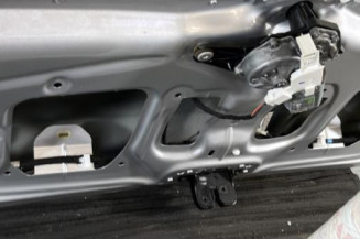 Malle/Hayon arriere RENAULT TWINGO 2