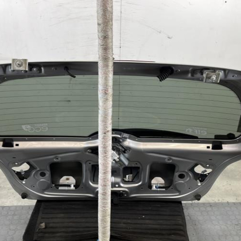 Malle/Hayon arriere RENAULT TWINGO 2 Photo n°13