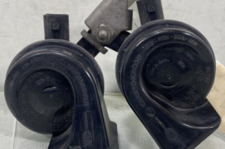 Avertisseur/Klaxon VOLKSWAGEN POLO 5 Photo n°1