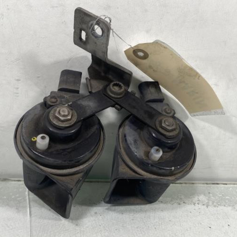 Avertisseur/Klaxon VOLKSWAGEN POLO 5 Photo n°4