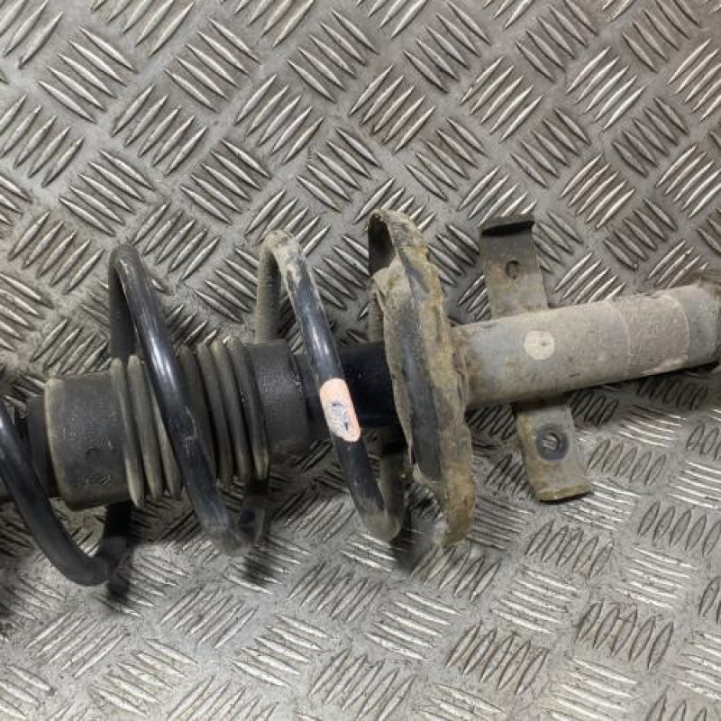 Amortisseur avant droit RENAULT CLIO 3 Photo n°1