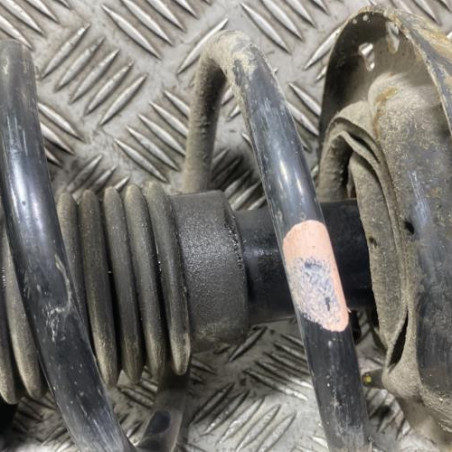 Amortisseur avant droit RENAULT CLIO 3