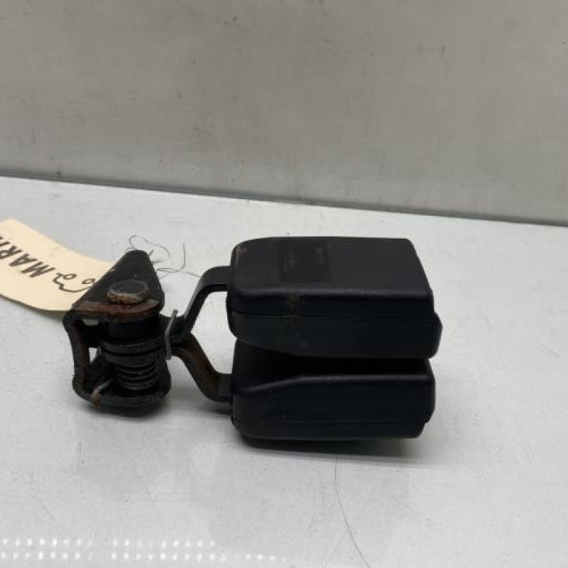 Attache ceinture arriere droit PEUGEOT 307 Photo n°2