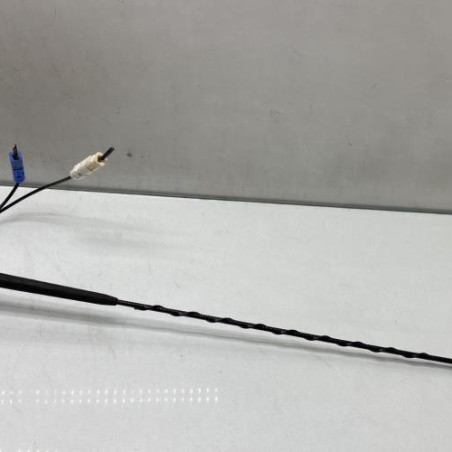 Antenne PEUGEOT 2008 1 Photo n°1