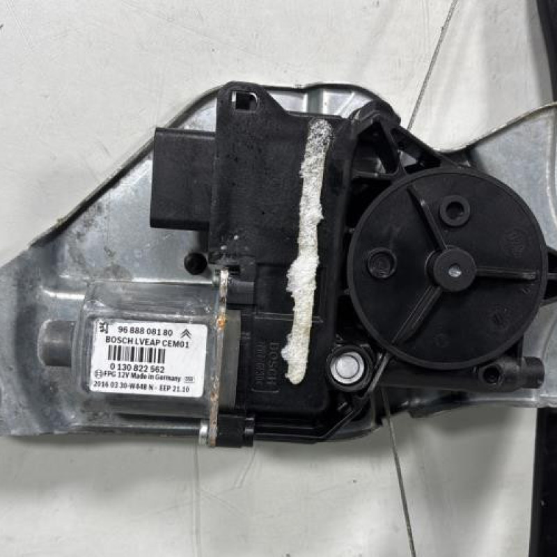 Leve vitre electrique avant droit PEUGEOT 508 1 SW Photo n°3