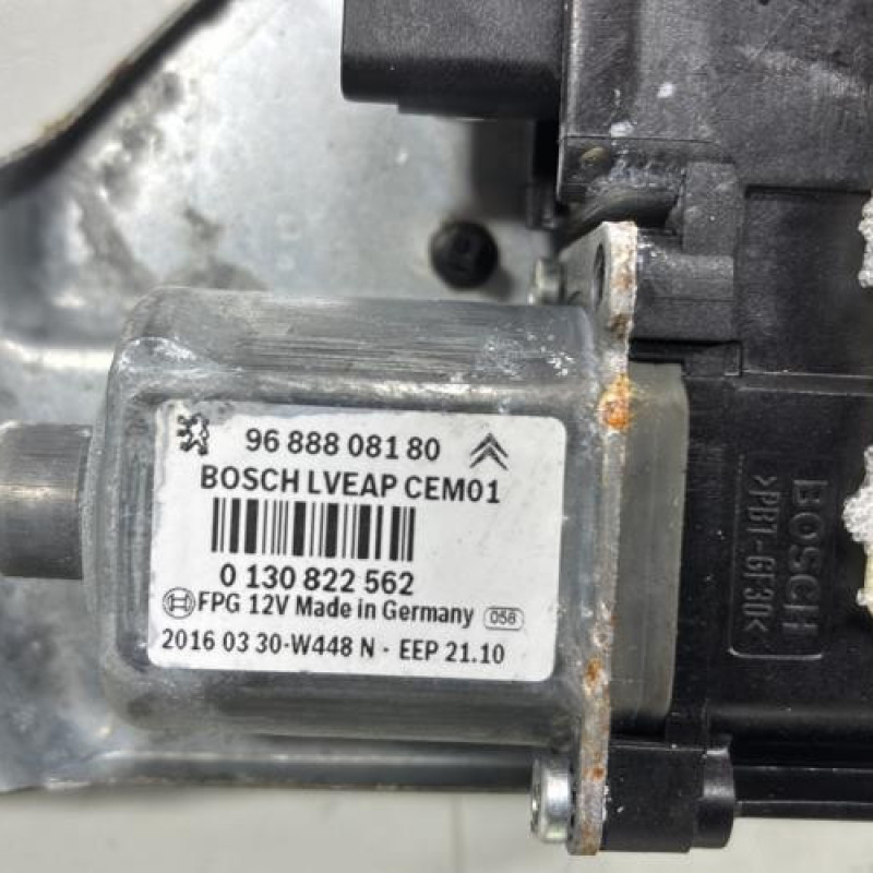 Leve vitre electrique avant droit PEUGEOT 508 1 SW Photo n°4