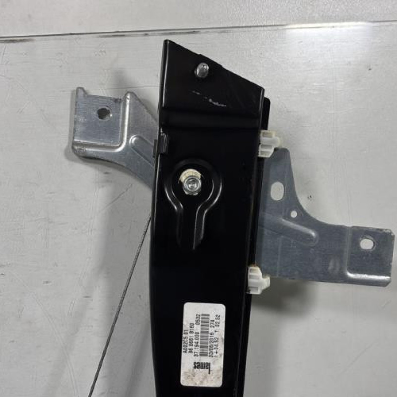 Leve vitre electrique avant gauche PEUGEOT 508 1 SW Photo n°6